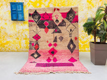 Load image into Gallery viewer, Vintage Moroccan rug 5x8 - V85, Vintage, The Wool Rugs, The Wool Rugs, 