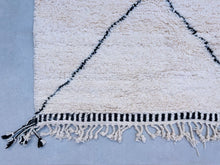 Load image into Gallery viewer, Beni ourain rug 8x11 - B386, Beni ourain, The Wool Rugs, The Wool Rugs, 