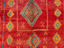 Load image into Gallery viewer, Vintage Moroccan rug 4x8 - V216, Vintage, The Wool Rugs, The Wool Rugs, 