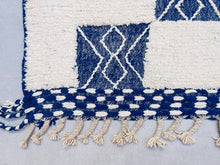 Load image into Gallery viewer, Beni ourain rug 7x9 - B322, Beni ourain, The Wool Rugs, The Wool Rugs, 