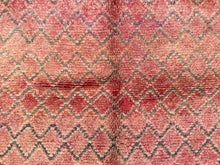 Load image into Gallery viewer, Vintage Moroccan rug 5x10 - V91, Vintage, The Wool Rugs, The Wool Rugs, 