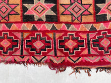 Load image into Gallery viewer, Vintage Moroccan rug 5x8 - V43, Vintage, The Wool Rugs, The Wool Rugs, 