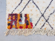Load image into Gallery viewer, Azilal rug 5x8 - A72, Azilal rugs, The Wool Rugs, The Wool Rugs, 