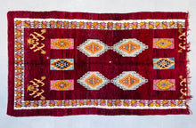 Load image into Gallery viewer, Vintage Moroccan rug 7x12 - V195, Vintage, The Wool Rugs, The Wool Rugs, 