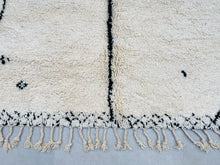 Load image into Gallery viewer, Beni ourain rug 6x8 - B236, Beni ourain, The Wool Rugs, The Wool Rugs, 