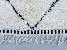 Load image into Gallery viewer, Beni ourain rug 8x12 - B383, Beni ourain, The Wool Rugs, The Wool Rugs, 
