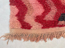 Load image into Gallery viewer, Vintage Moroccan rug 5x8 - V50, Vintage, The Wool Rugs, The Wool Rugs, 