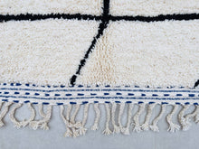 Load image into Gallery viewer, Beni ourain rug 6x9 - B280, Beni ourain, The Wool Rugs, The Wool Rugs, 
