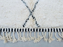 Load image into Gallery viewer, Beni Ourain Rug 6x9 - B254, Beni ourain, The Wool Rugs, The Wool Rugs, 
