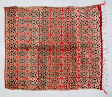 Load image into Gallery viewer, Vintage Moroccan rug 6x7 - V139, Vintage, The Wool Rugs, The Wool Rugs, 